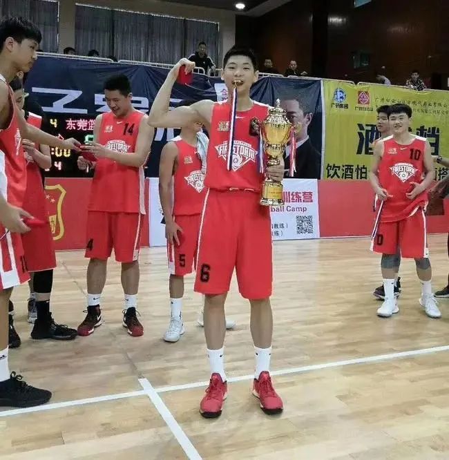 47岁还能扣篮,47岁还能扣篮吗