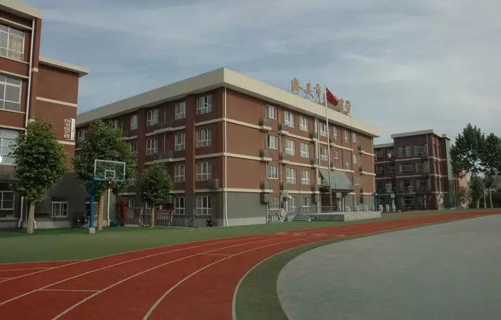 西安名校:西安西光中学成绩如何稳居前茅?带你揭秘