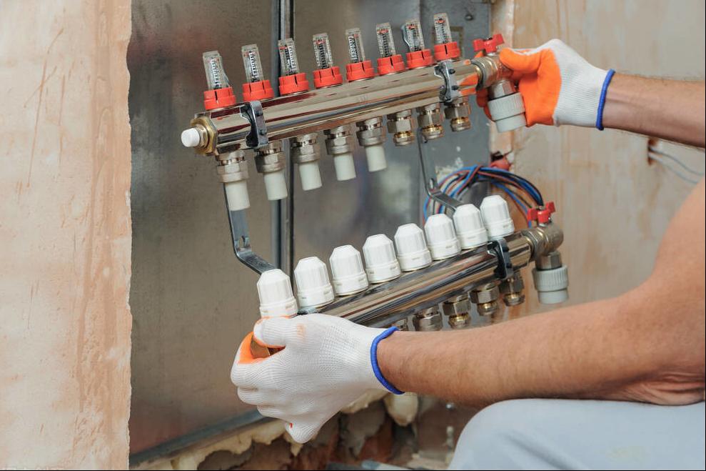 地暖回水管不热怎么放水视频,地暖供水管不热回水管热怎么回事