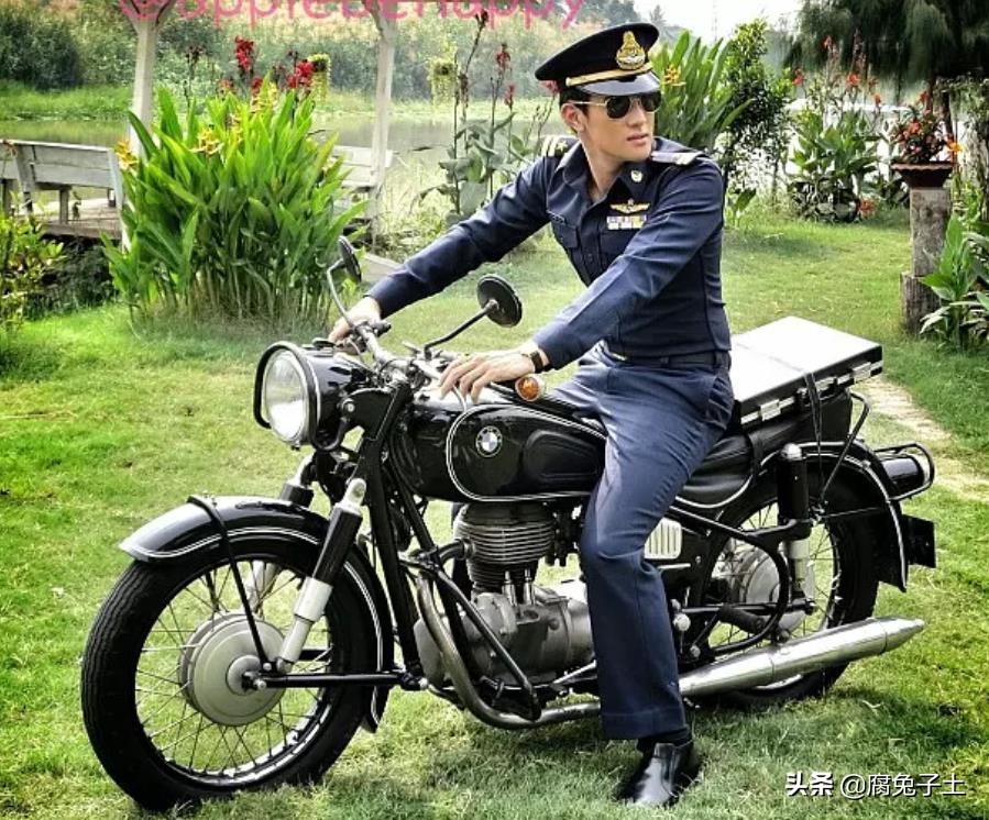 天使巧入怀《名门绅士之曼舞云霄》