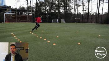 足球整体快速反击战术训练,足球训练变向训练教案