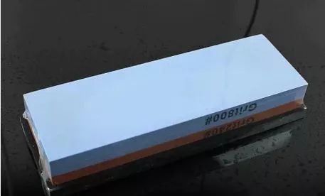 什么菜刀最硬最锋利削铁如泥,什么菜刀硬又锋利