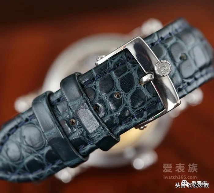 无间道陈永仁看到档案有镖字,无间道中谁知道陈永仁的身份