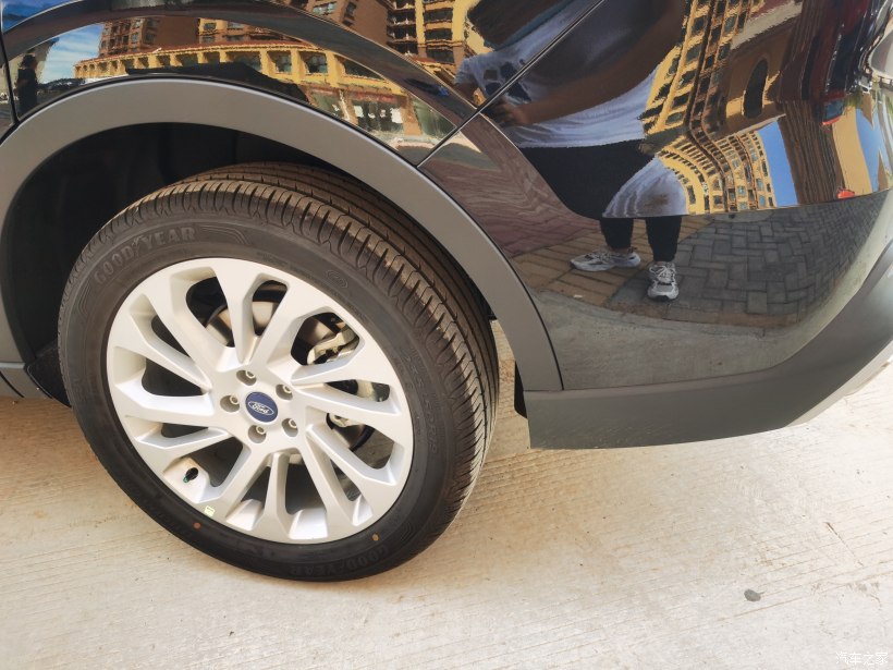 福特领裕初体验总体感觉适合家用,福特领裕七座2022款落地价多少