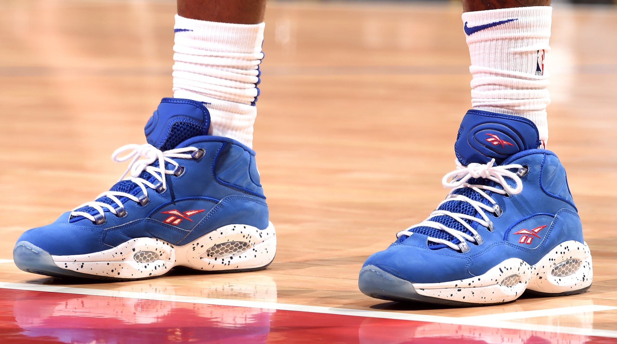 韦德的最新战靴,盘点nba上脚球鞋欧文