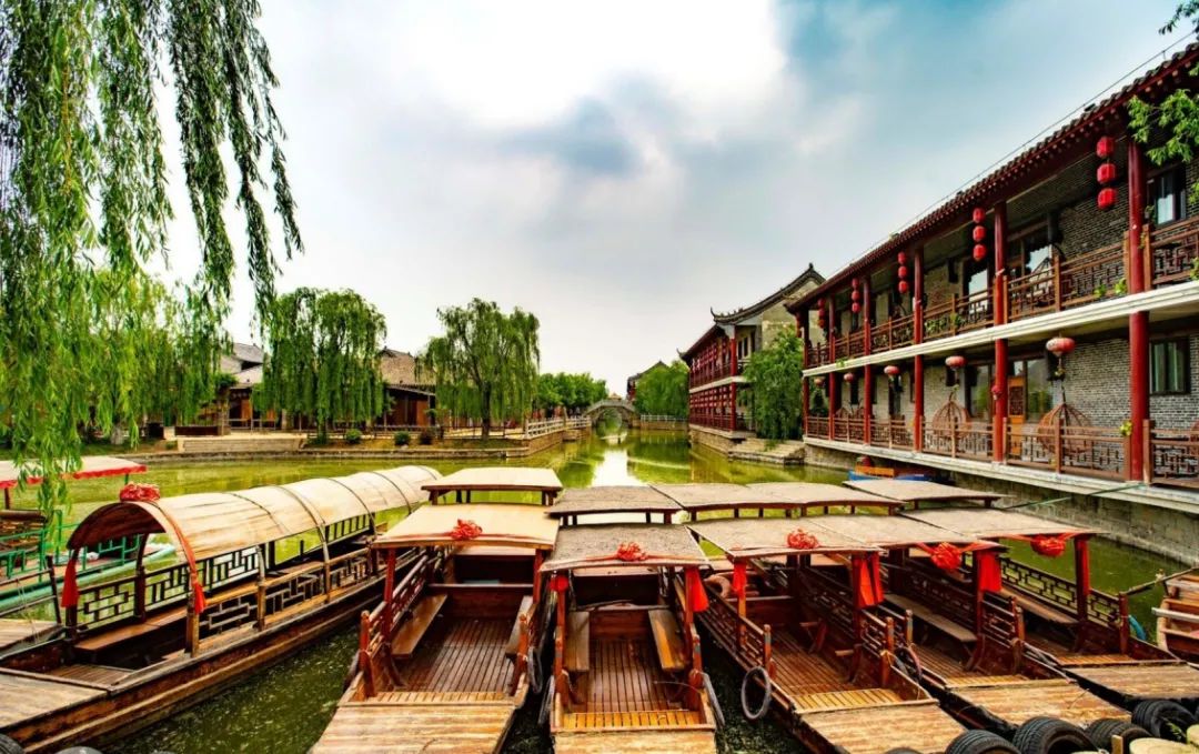 山东这两座小城，集齐了所有令人向往的美景，超级适合自驾！