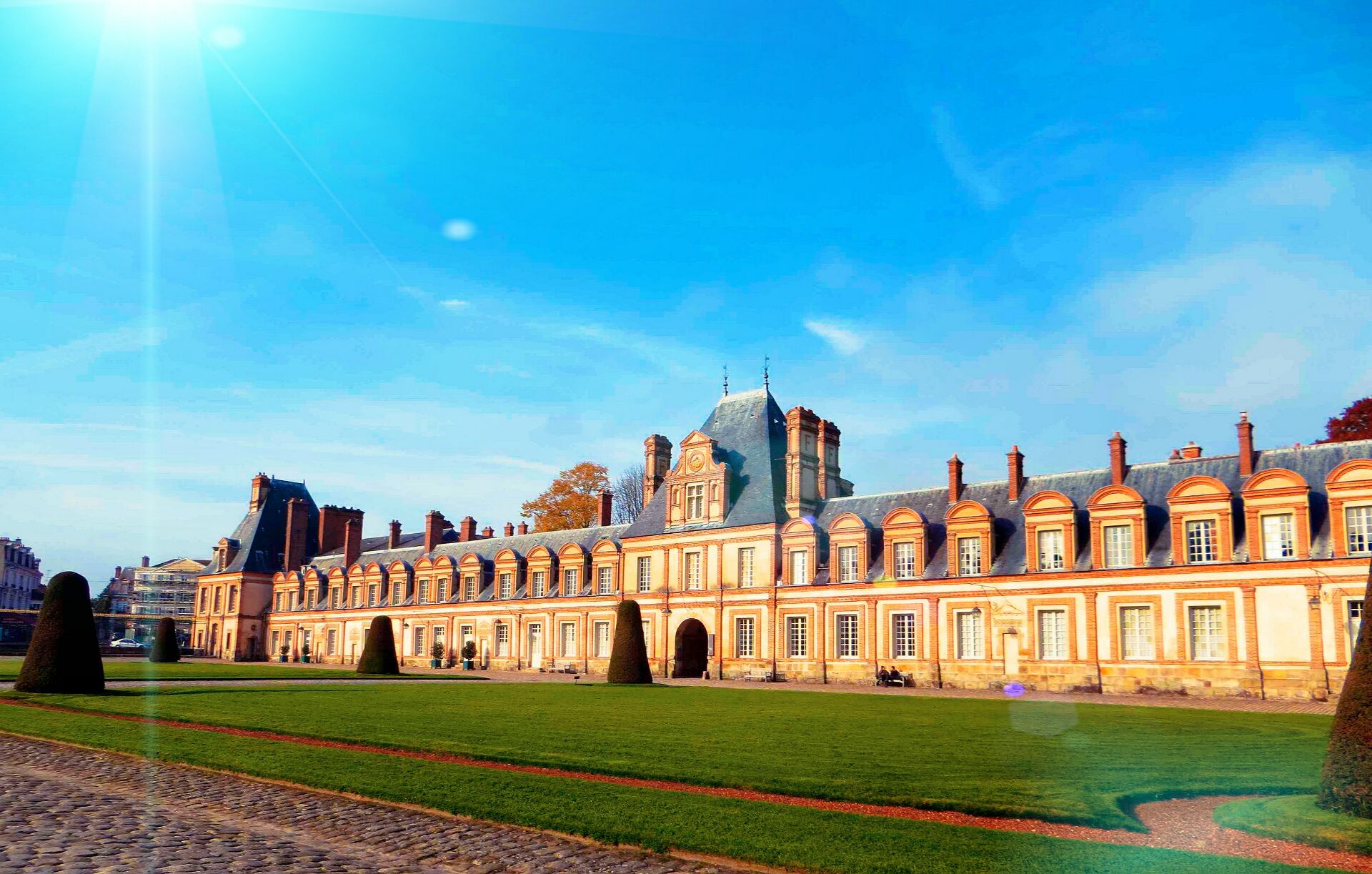 枫丹白露宫有没有拿破仑的帽子,法国枫丹白露拿破仑