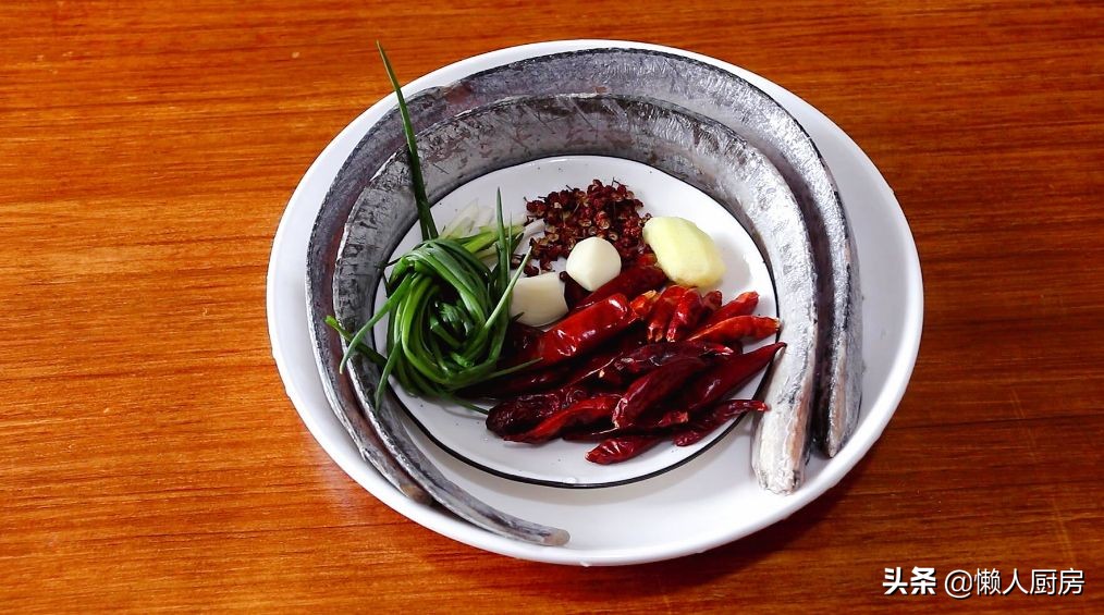 海鲜带鱼的做法大全家常菜,海鲜带鱼的做法