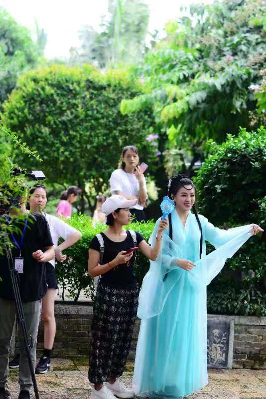 穿越古今，只为再次邂逅，杨雅心《情玄》MV打造流行民歌新韵