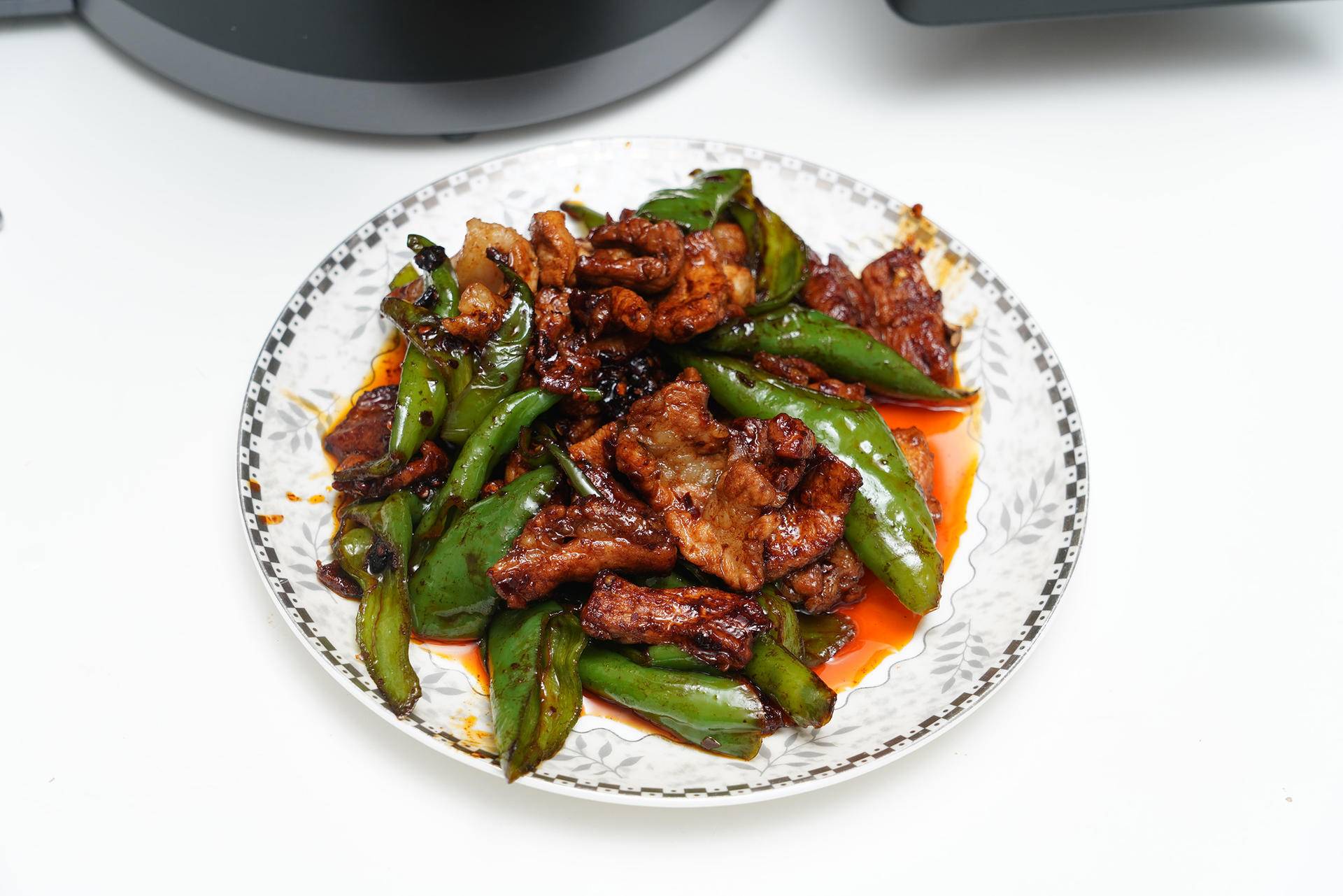 用自动机器炒菜的餐厅,自动炒菜料理机真实感受