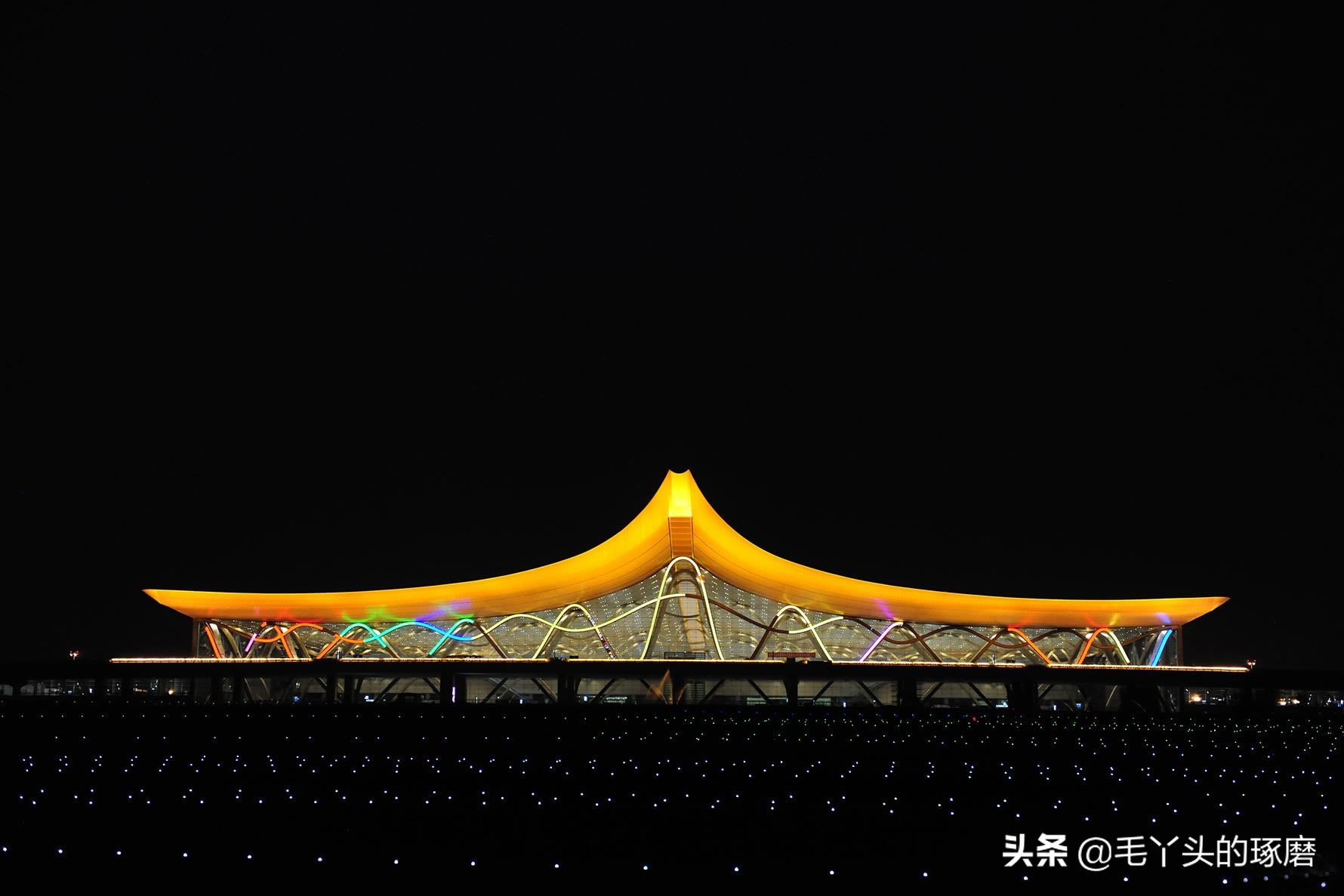 旅行坐高铁和坐飞机,短途旅行坐高铁还是飞机快