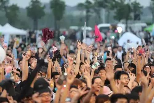 草莓音乐节地方,五月底草莓音乐节