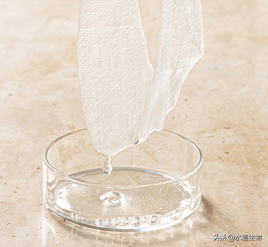 敷了面膜之后要不要把脸洗干净,敷面膜后不洗的坏处