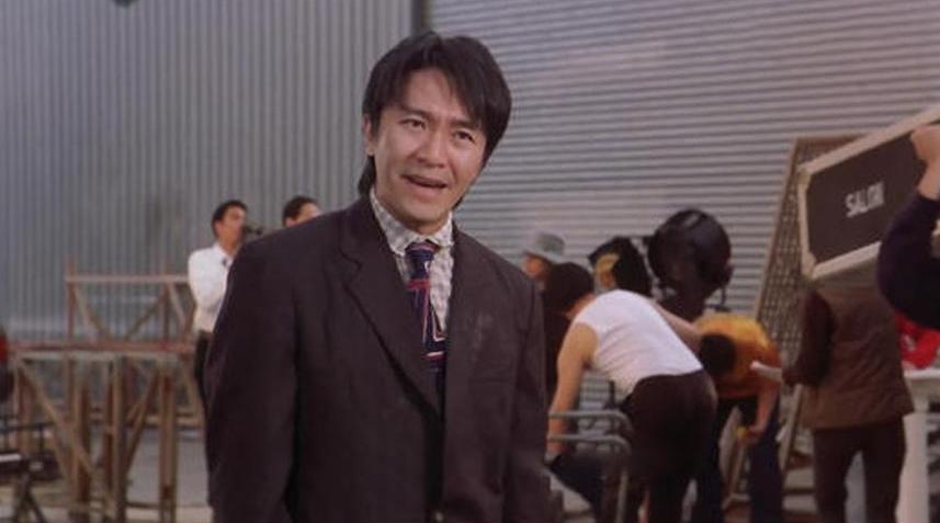 手握100亿现金，1季度赚9亿！“招聘大佬”甄荣辉前程“无忧”？