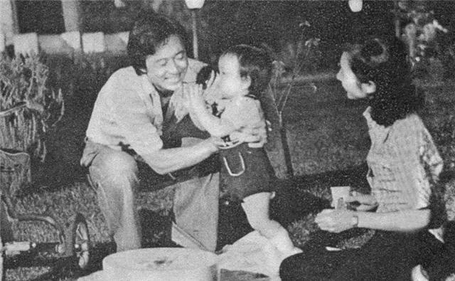 《巴士奇遇结良缘》：引进内地最早的一批港片，男主演过无间道2