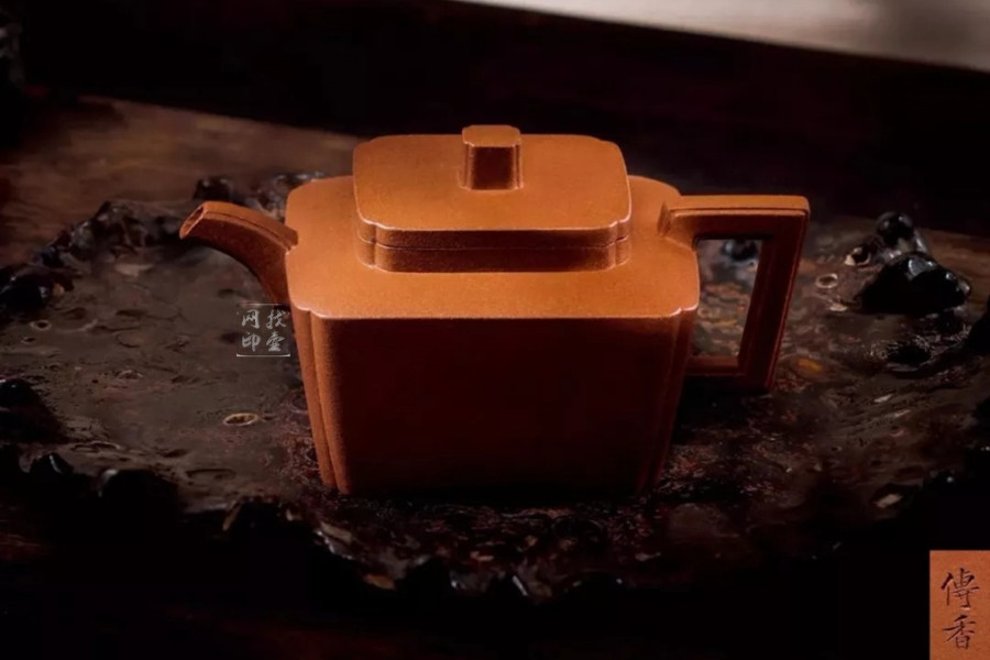 紫砂壶方壶为什么比圆壶贵很多,紫砂壶方壶比圆壶贵吗