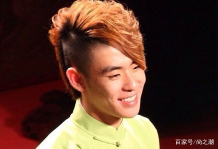 张云雷原来的发型,张云雷换了发型才火的