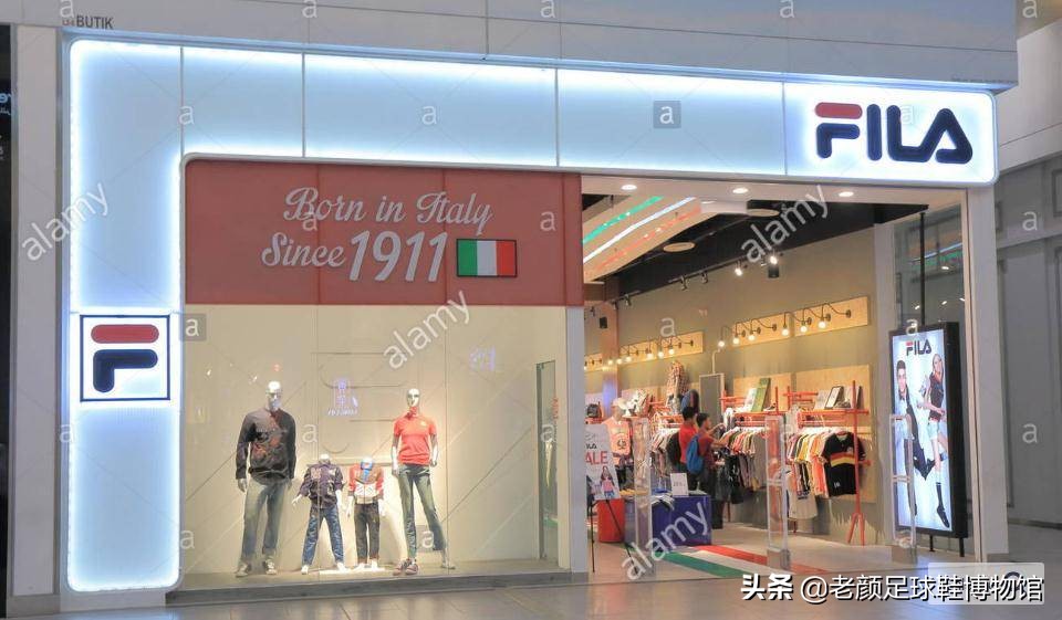 被足球做空的意大利品牌，却给了韩国人和安踏发财的机会