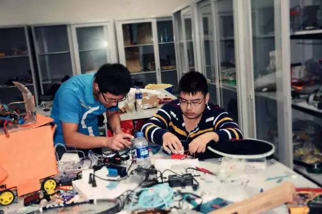 东北宿舍很漂亮的大学,东北大学豪华宿舍