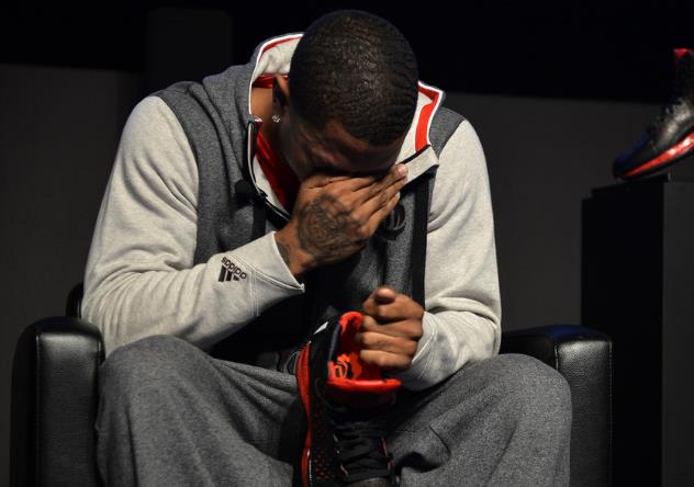 球鞋身份证!继防盗扣之后,耐克这次的打假手段又升级了