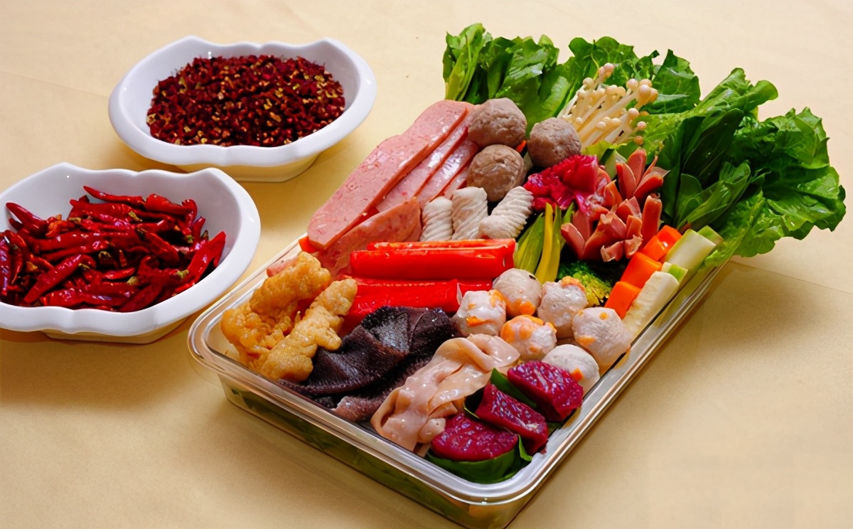 新手如何开麻辣烫店，戏食神来告诉你