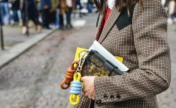 lvpetitemalle真假,lvpetitemallesouple保值吗