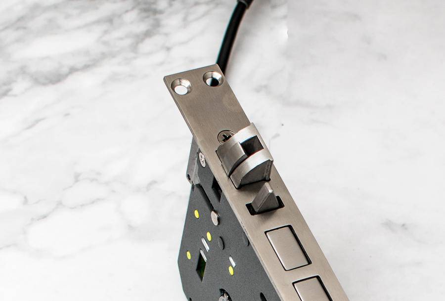 绿米aqara智能门锁n100使用方法,aqara智能门锁n100电池盖怎么打开