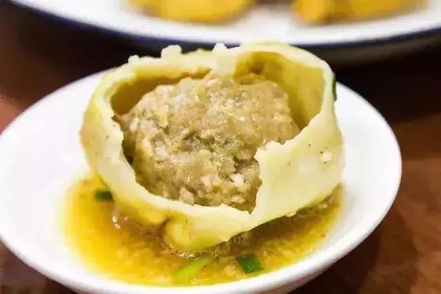 一口下去味道绝美,一口下去满嘴的汤汁太好吃了