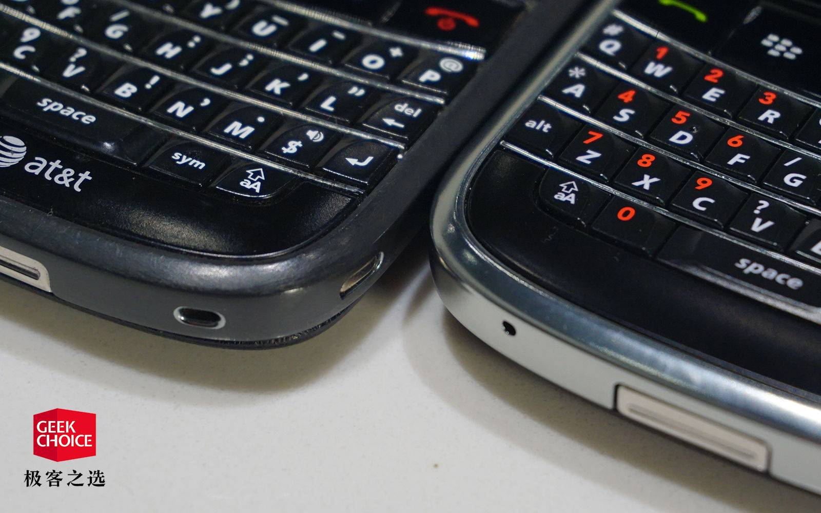 黑莓最后一款全键盘手机,很老的黑莓手机能用来干嘛