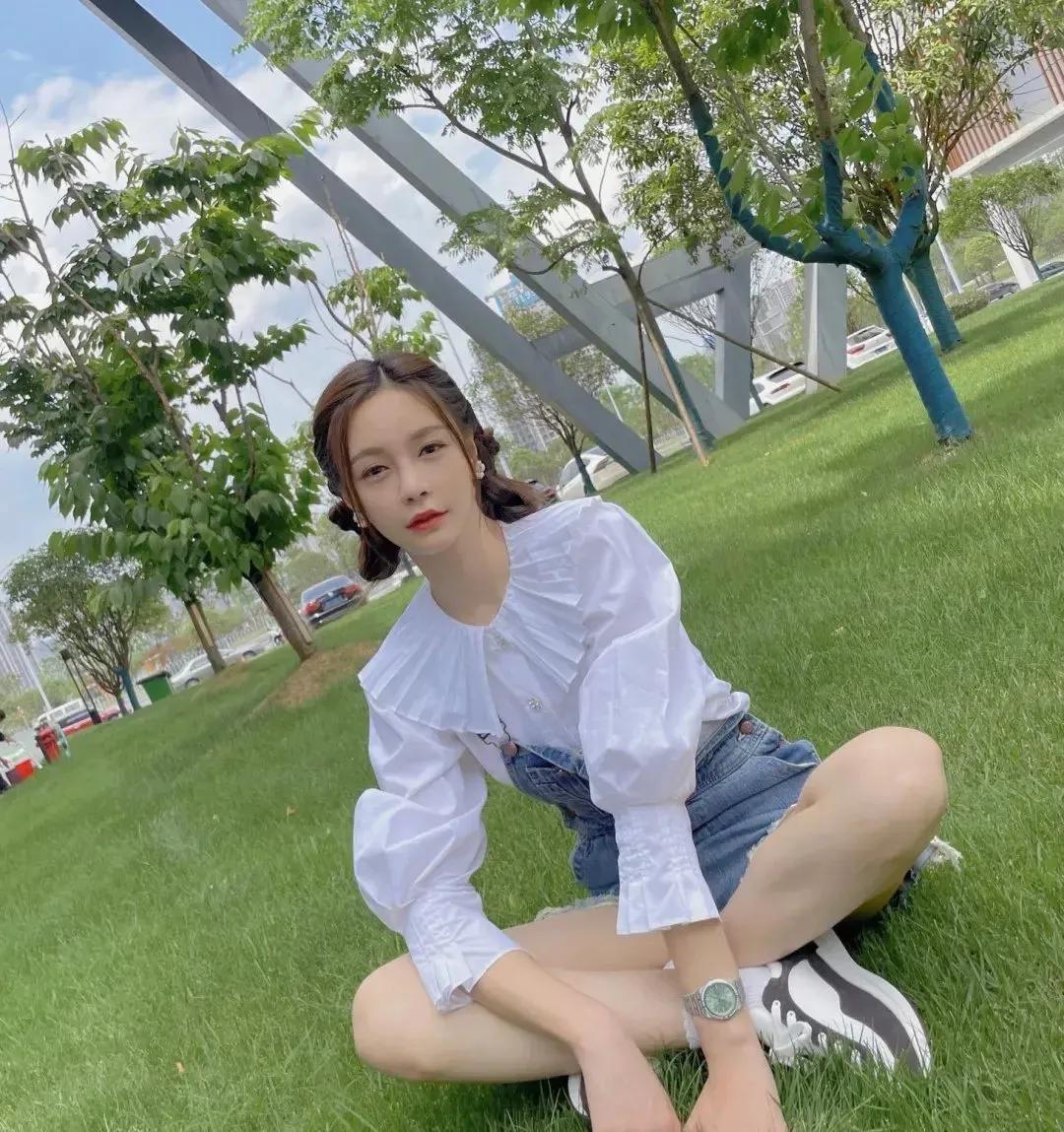 最火的泡泡袖上衣穿搭秋冬,夏天泡泡袖设计感小众上衣