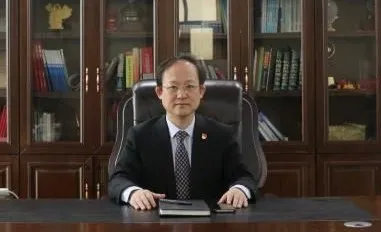 绝不能被西方“卡脖子”！王焕一：为中国药玻燃起一炉火种