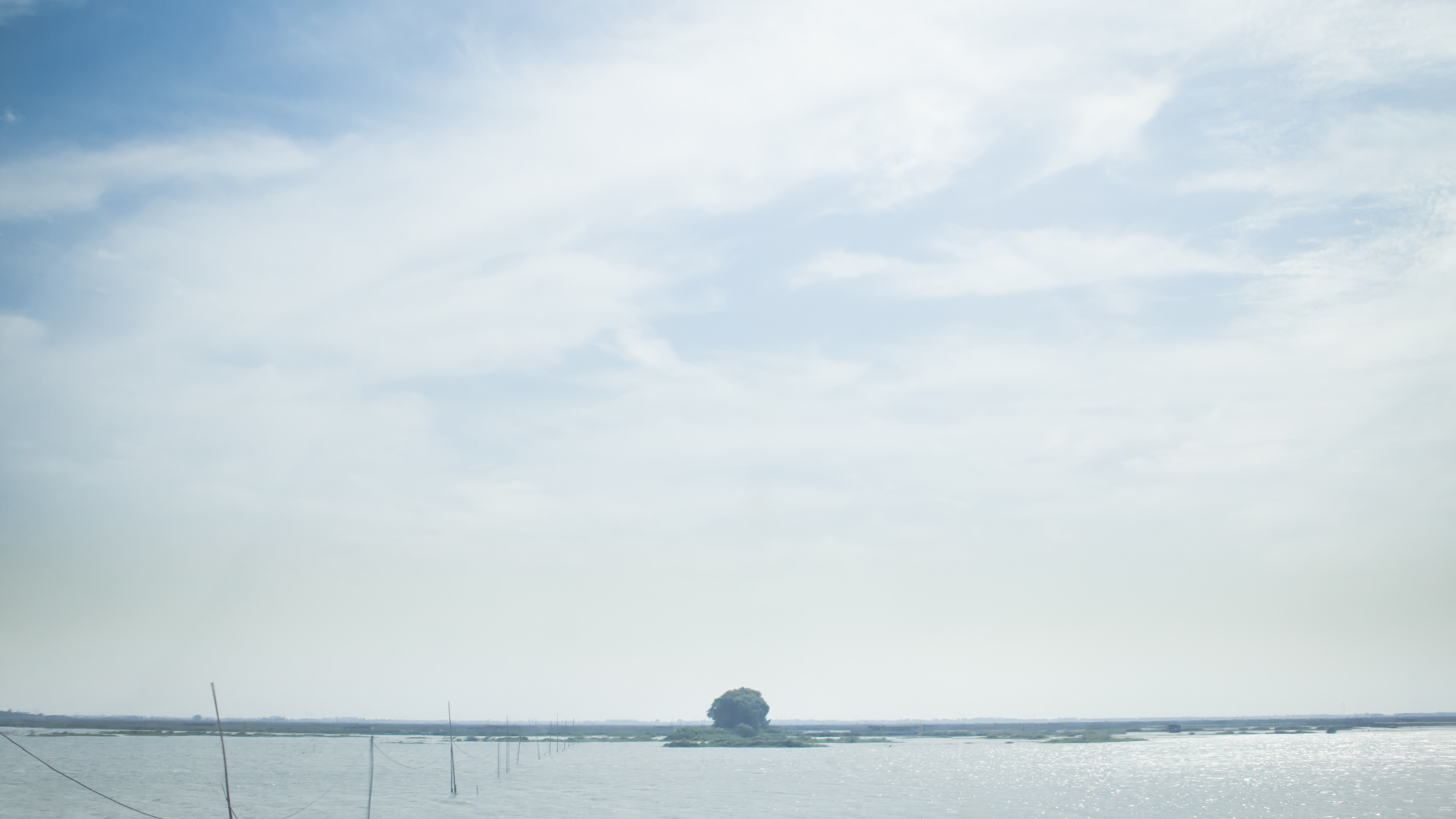 江南水乡长荡湖,烟雨江南湖中美景
