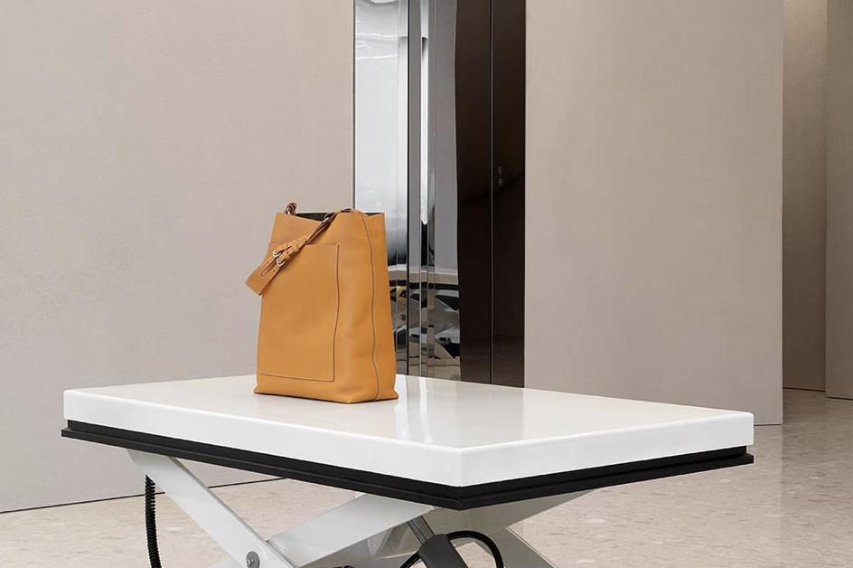 byredo无人区玫瑰香水多少钱,byredo香水无人区玫瑰和超级雪松