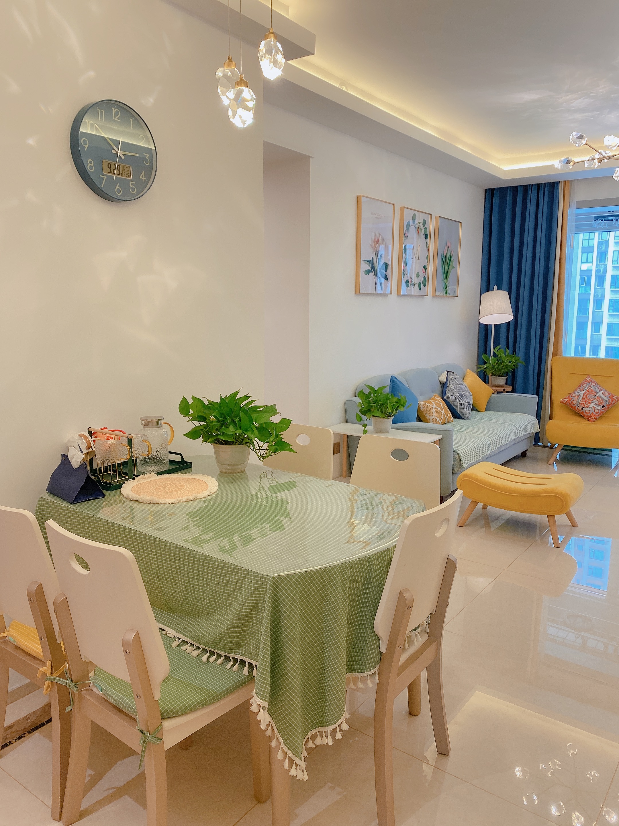 温馨的家怎么搭配好看,秋天家里该怎么装饰