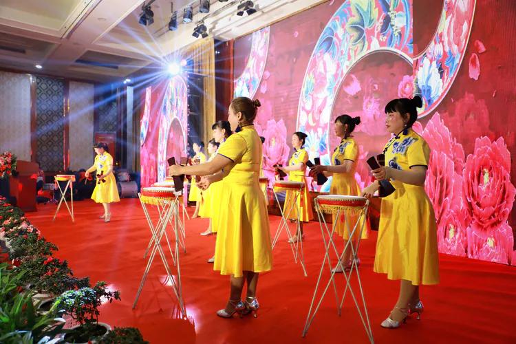 仁爱以柔克刚,仁爱传递