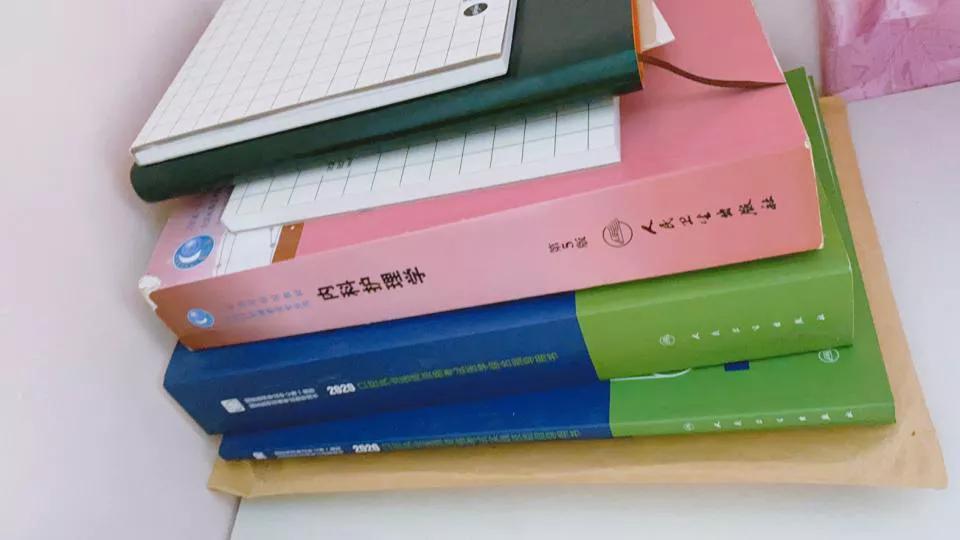 西安异地情侣约会,异地恋周末情侣