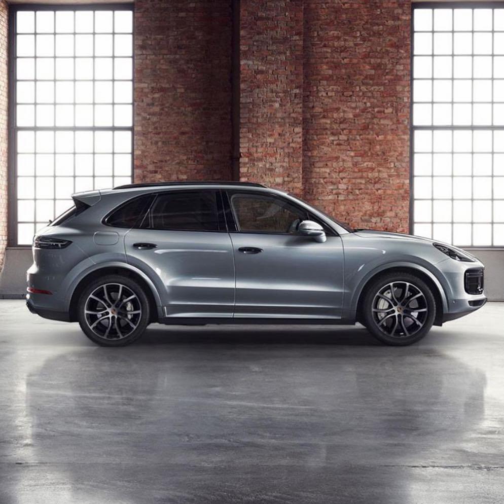 新买保时捷卡宴要不要换包围,新买的二手车卡宴怎么样