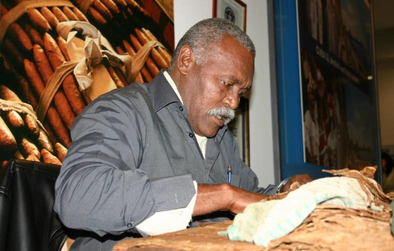 古巴雪茄为什么那么贵,古巴雪茄为什么备受欢迎