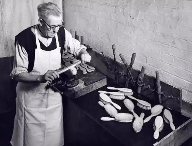 凯特王妃同款顺发梳多少钱,凯特王妃梳子旗舰店