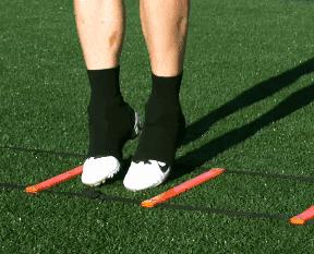 羽毛球魔鬼移动,羽毛球米字步法口诀