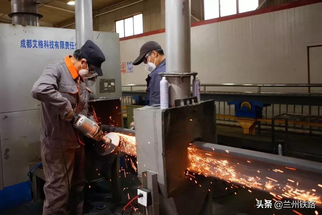 现在的火车没有哐当哐当声音,为什么现在火车跑起来没有哐当声