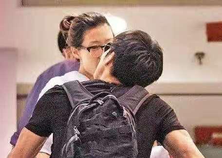 谢霆锋叔叔谢贤,谢霆锋老三谢贤