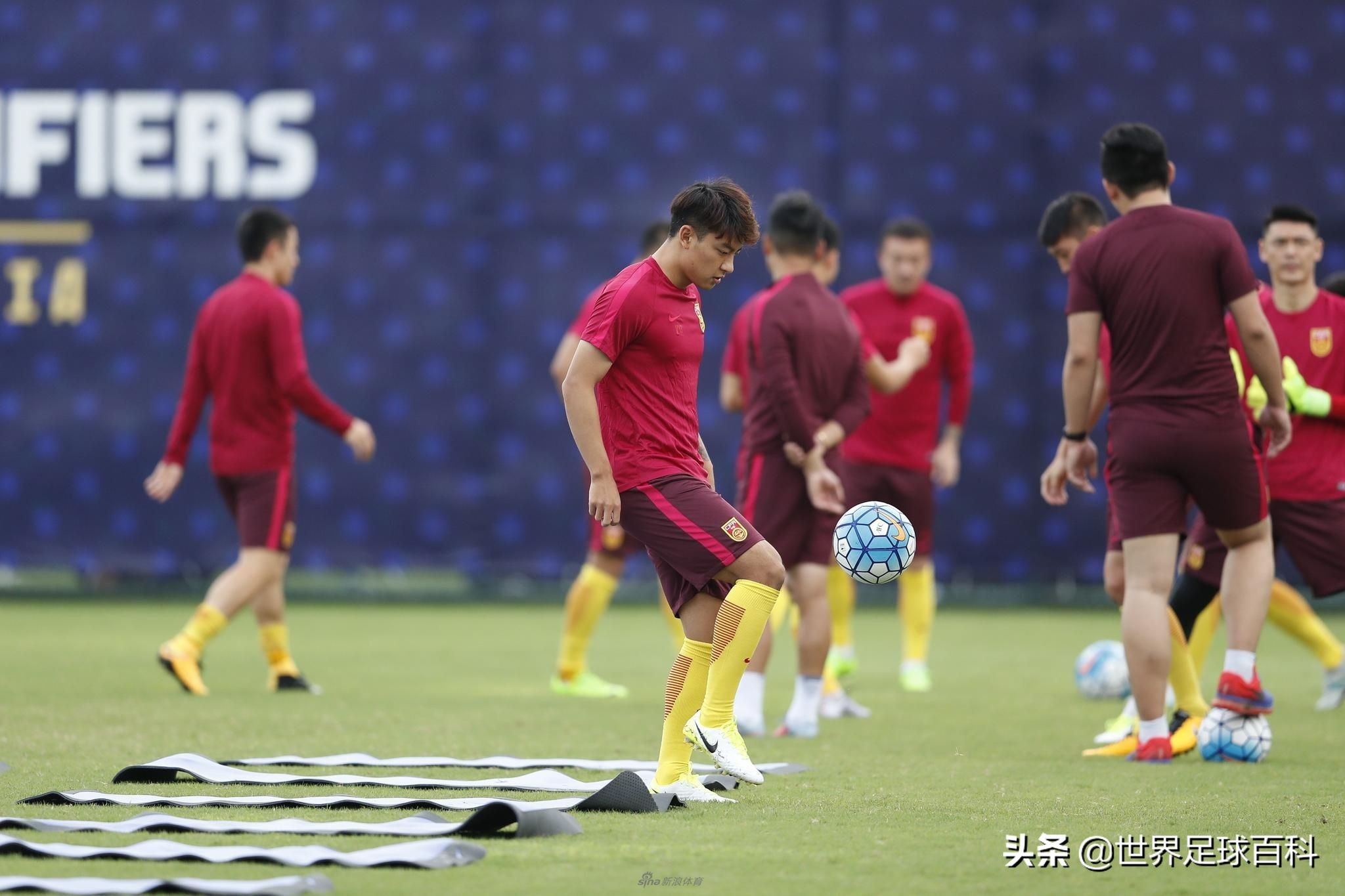 卡塔尔亚洲杯国足赛程表,卡塔尔亚洲杯两连冠远超国足