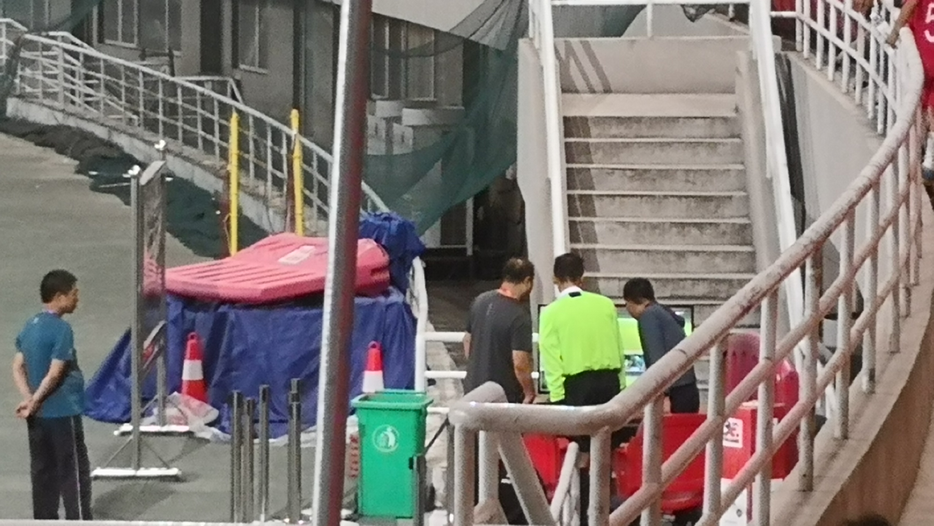 敢问路在何方翻车视频,敢问路在何方低落版