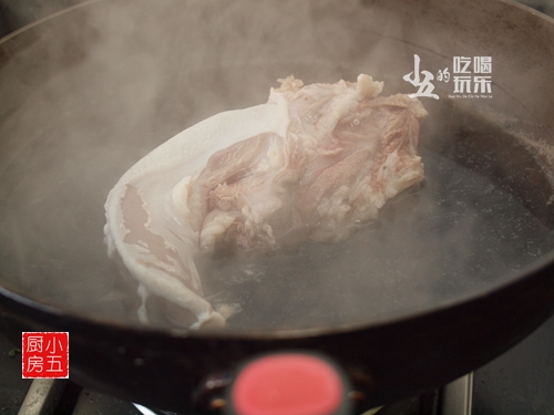 60多岁做卤菜,60家卤菜店经营技巧