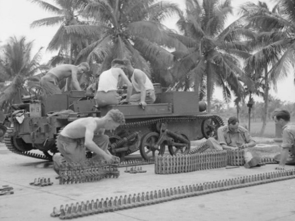 撅着屁股跑，总比“裸奔”好！令人陶醉的二战“迷你”战车