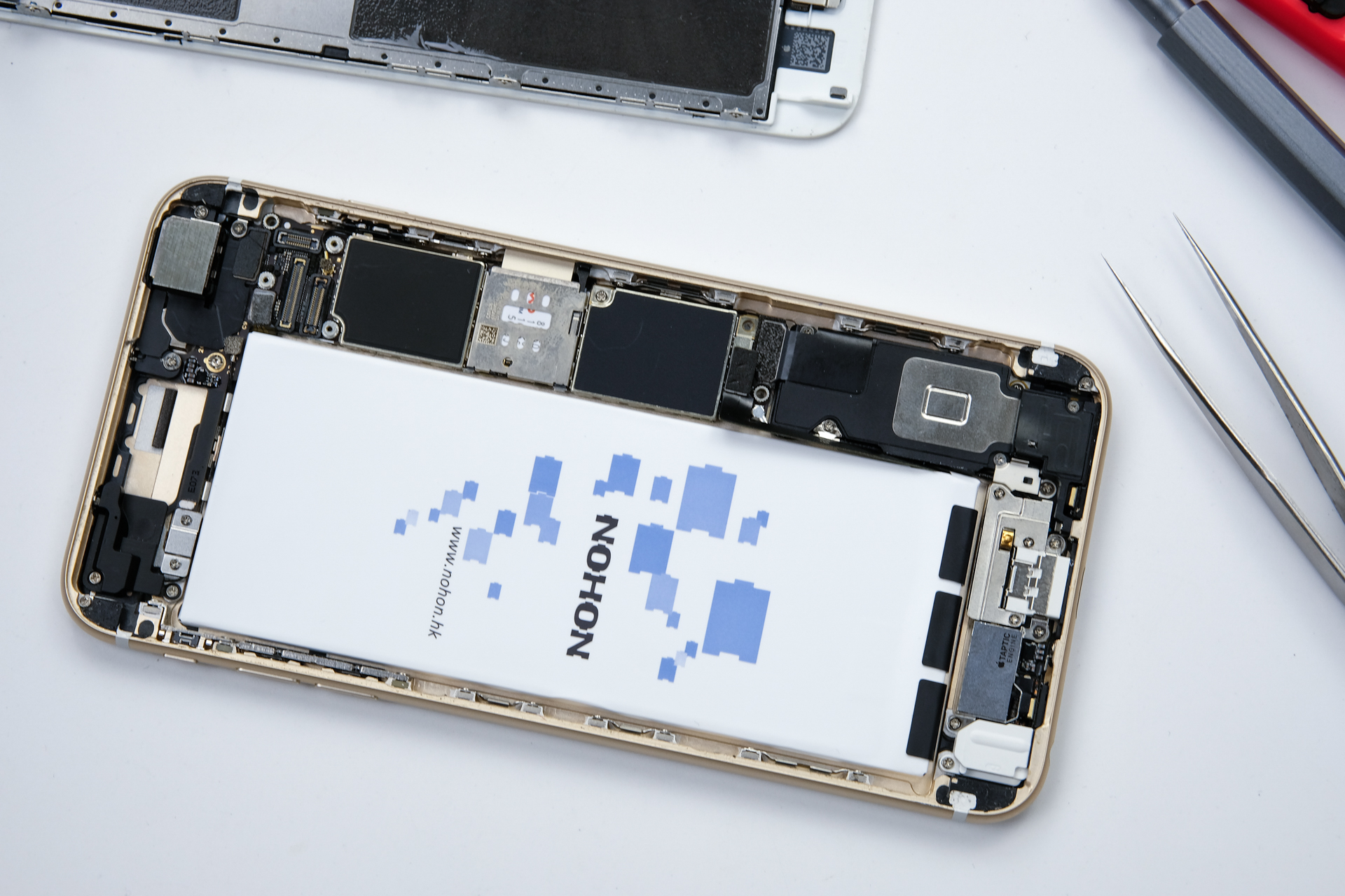 iphone如何更换电池电芯,iphone怎样更换电池才全绿