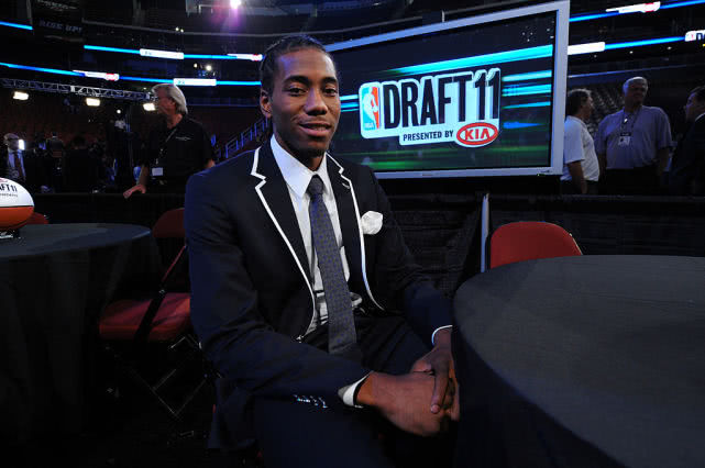 机器人版本的莱昂纳德,机器人小卡莱昂纳德