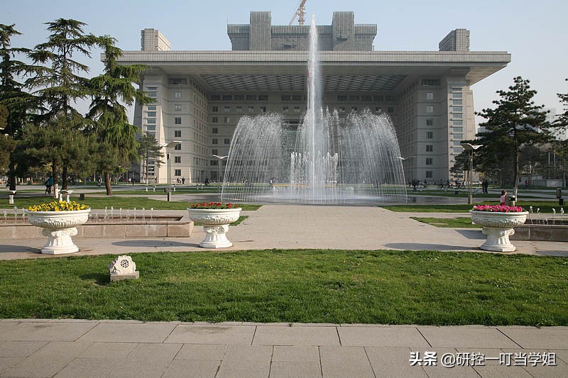 北京师范大学考研经验：学姐普通二本三跨二战北师大教育学硕士