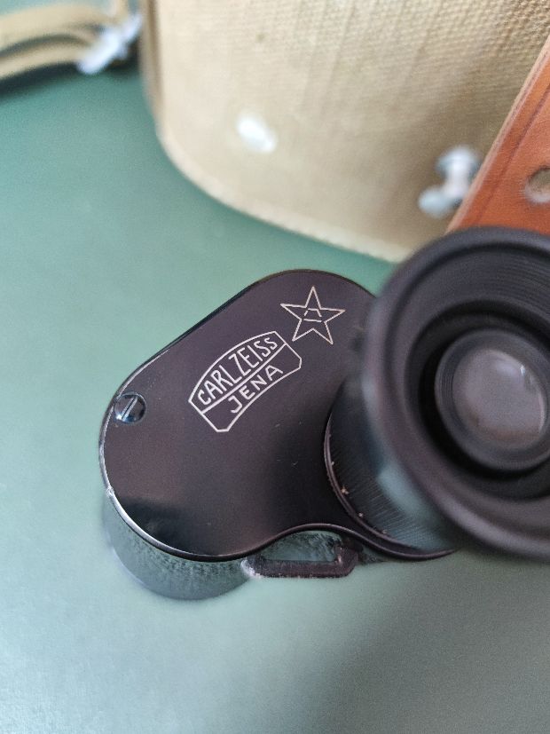 用军用望远镜照直升机,军望远镜和民用望远镜有什么区别